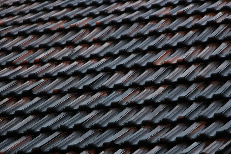What Is the Average Lifespan of an Asphalt Shingle Roof?