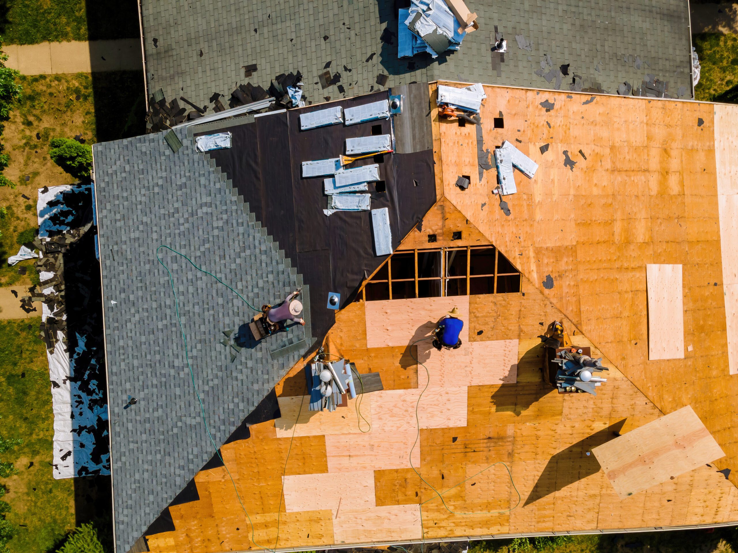 Roof installation and repair services Tekton Exteriors”