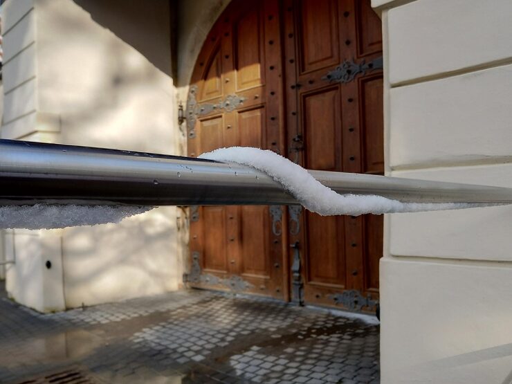 Gutter Installation in Wichita: Protecting Your Home from Water Damage